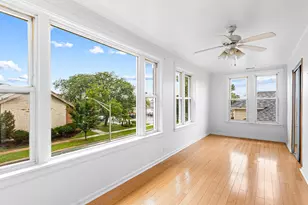 2327 N 75th Ave, Elmwood Park, IL 60707 - Photo 10