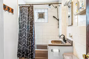 2327 N 75th Ave, Elmwood Park, IL 60707 - Photo 28