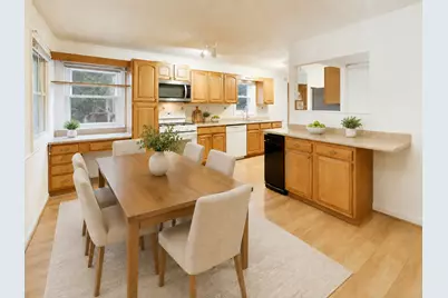 205 E Grand Avenue, Melrose Park, IL 60164 - Photo 8