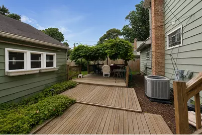 205 E Grand Avenue, Melrose Park, IL 60164 - Photo 28