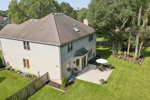 1808 Russell Dr, Lisle, IL 60532 - Photo 2