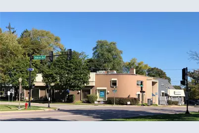 821 W State Street #B, Geneva, IL 60134 - Photo 1