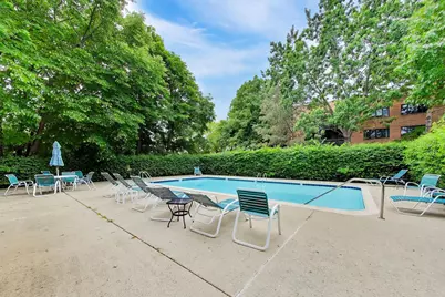 1060 Shermer Road #25, Northbrook, IL 60062 - Photo 20