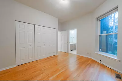 1017 W Dakin Avenue #1, Chicago, IL 60613 - Photo 16