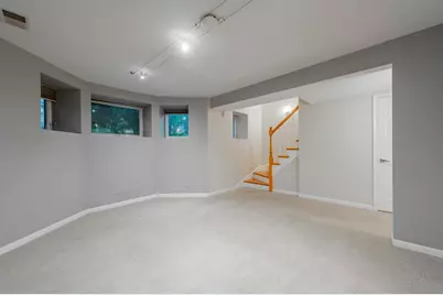 1017 W Dakin Avenue #1, Chicago, IL 60613 - Photo 26