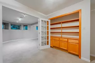 1017 W Dakin Ave, Chicago, IL 60613 - Photo 28
