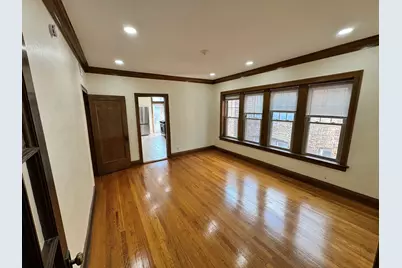 7634 S Phillips Avenue #3, Chicago, IL 60649 - Photo 6
