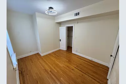 7634 S Phillips Avenue #3, Chicago, IL 60649 - Photo 12