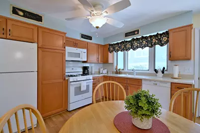 1031 S Belmont Avenue, Arlington Heights, IL 60005 - Photo 12