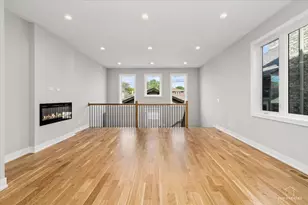 5330 S Mason Ave, Chicago, IL 60638 - Photo 10
