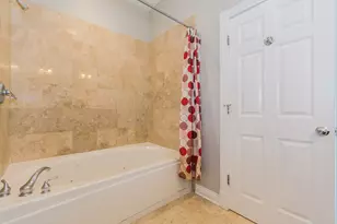 2005 N Hoyne Ave, Chicago, IL 60647 - Photo 18
