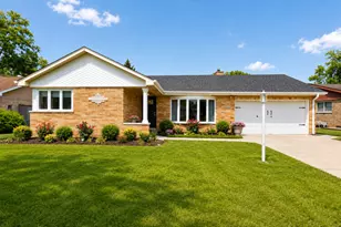 12607 S Meade Ave, Palos Heights, IL 60463 - Photo 1