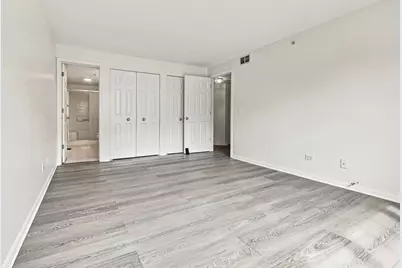 700 Mill Circle #203, Wheeling, IL 60090 - Photo 18