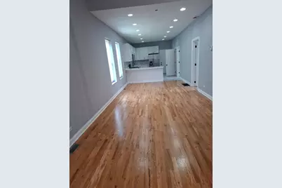 839 W 54th Street, Chicago, IL 60609 - Photo 2
