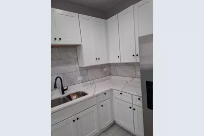 839 W 54th Street, Chicago, IL 60609 - Photo 12