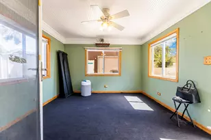 9543 S Mozart St, Evergreen Park, IL 60805 - Photo 18