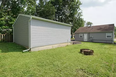 912 Harriet Avenue, Aurora, IL 60505 - Photo 6