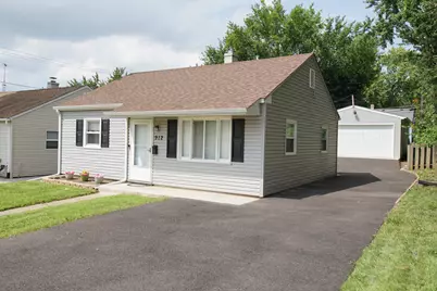 912 Harriet Avenue, Aurora, IL 60505 - Photo 1