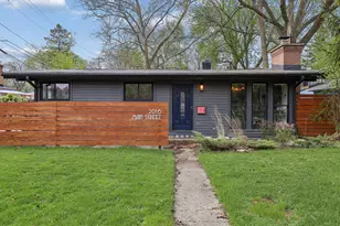2016 Main St, Evanston, IL 60202 - Photo 1