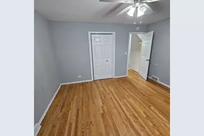618 W Comstock Avenue, Elmhurst, IL 60126 - Photo 14