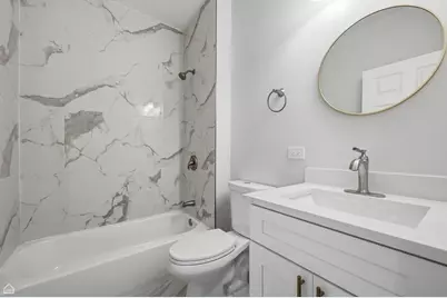2301 S Laramie Avenue, Cicero, IL 60804 - Photo 8