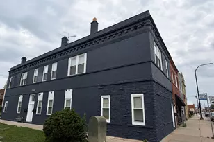 2301 S Laramie Ave, Cicero, IL 60804 - Photo 1