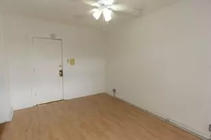 4735 N Beacon St, Chicago, IL 60640 - Photo 8