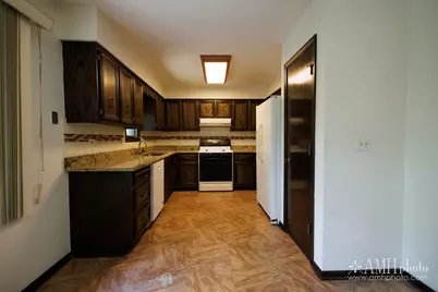 855 Charles Street, Crete, IL 60417 - Photo 24