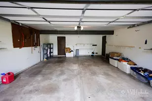 855 Charles St, Crete, IL 60417 - Photo 46