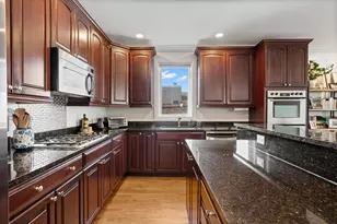 3531 N Wilton Ave, Chicago, IL 60657 - Photo 2