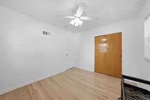 11201 Mandel Ave, Westchester, IL 60154 - Photo 16