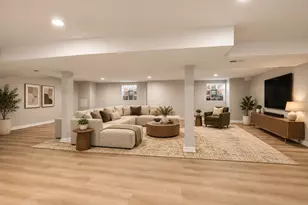 9716 S Prairie Ave, Chicago, IL 60628 - Photo 18