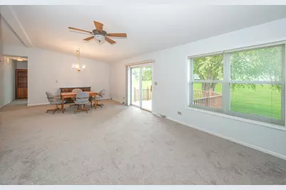 332 Palomino Court, Grayslake, IL 60030 - Photo 12