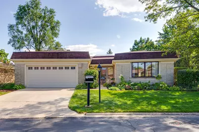 2457 Seville Circle, Northbrook, IL 60062 - Photo 1