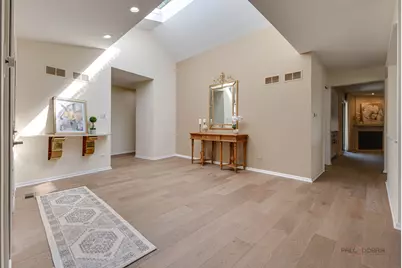 2457 Seville Circle, Northbrook, IL 60062 - Photo 4