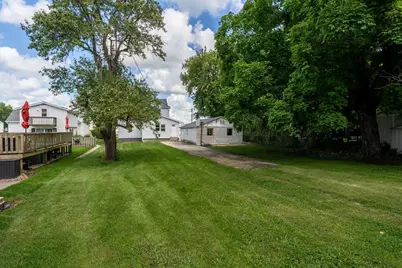306 W Main Street, Stanford, IL 61774 - Photo 28