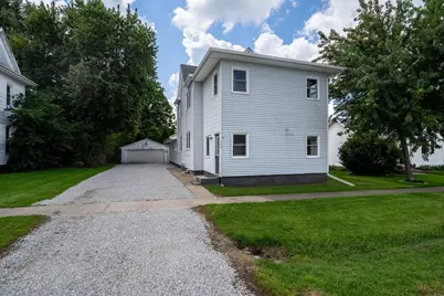 306 W Main Street, Stanford, IL 61774 - Photo 26