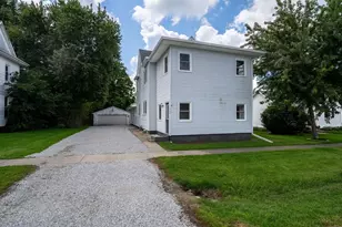 306 W Main St, Stanford, IL 61774 - Photo 26