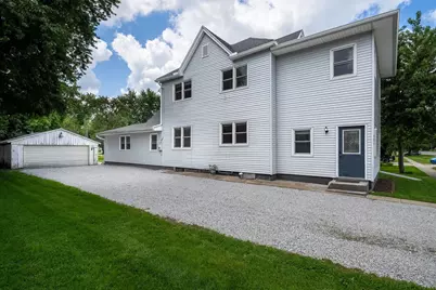 306 W Main Street, Stanford, IL 61774 - Photo 1