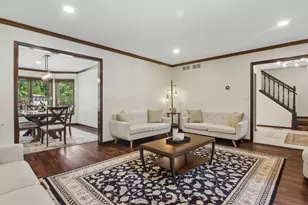 816 Bonnie Brae Ln, Bolingbrook, IL 60440 - Photo 8