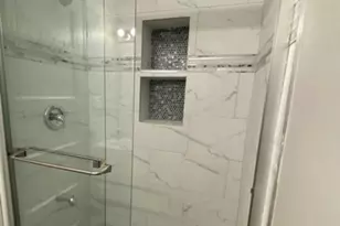 1555 W Rosemont Ave, Chicago, IL 60660 - Photo 8