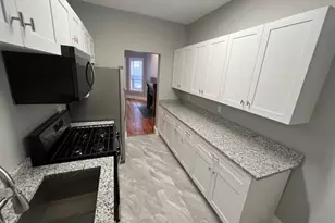 926 W Belle Plaine Ave, Chicago, IL 60613 - Photo 8