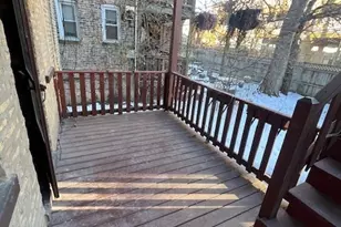 926 W Belle Plaine Ave, Chicago, IL 60613 - Photo 20