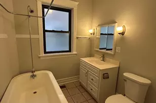919 W Margate Terrace, Chicago, IL 60640 - Photo 18