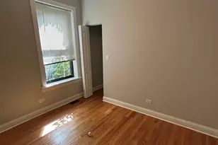 919 W Margate Terrace, Chicago, IL 60640 - Photo 4