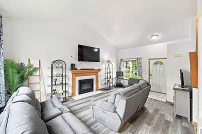 5712 Arbor Falls Court, Plainfield, IL 60586 - Photo 4