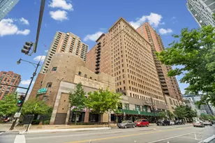40 E 9th St, Chicago, IL 60605 - Photo 1