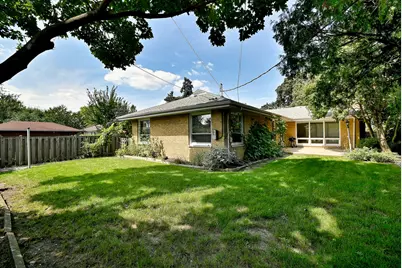 4915 Jerome Avenue, Skokie, IL 60077 - Photo 36