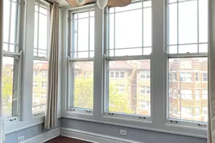 7662 N Sheridan Rd, Chicago, IL 60626 - Photo 4