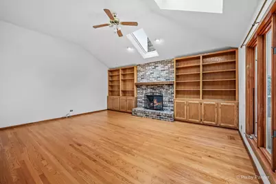 251 N Cambridge Drive, Geneva, IL 60134 - Photo 16